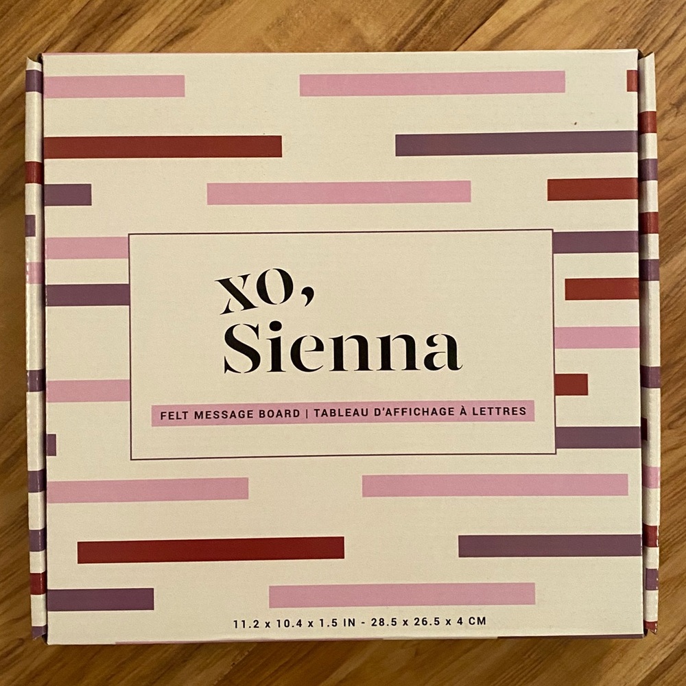 XO, Sienna felt message board